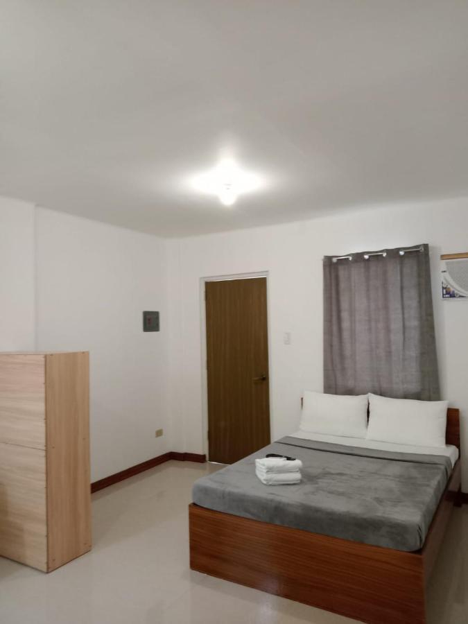 __Aplaridel Inn Suites__ Анхелес Екстериор снимка